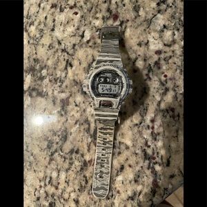 Men’s G Shock watch